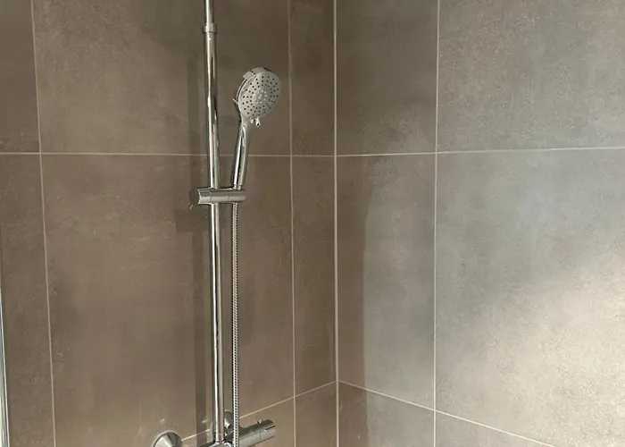 Sorlandsidyll Med Svommebasseng! * Kristiansand